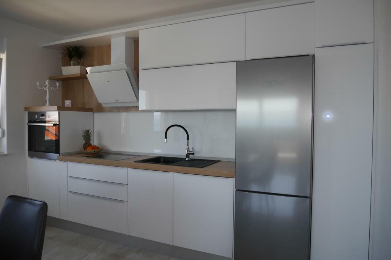 Luxury Apartments Beach Jesenice  Exterior photo