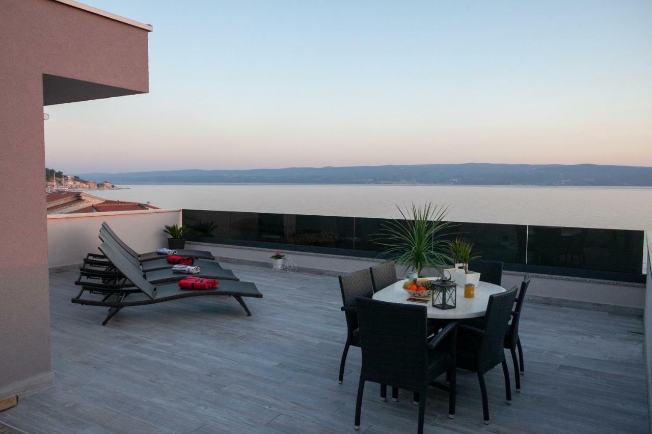 Luxury Apartments Beach Jesenice  Exterior photo